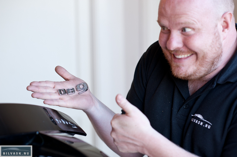 Vi elsker logoer når de IKKE sider på bilen