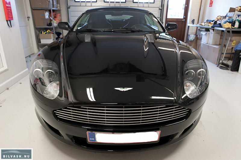 Aston Martin front efter Karma Car Care polering 