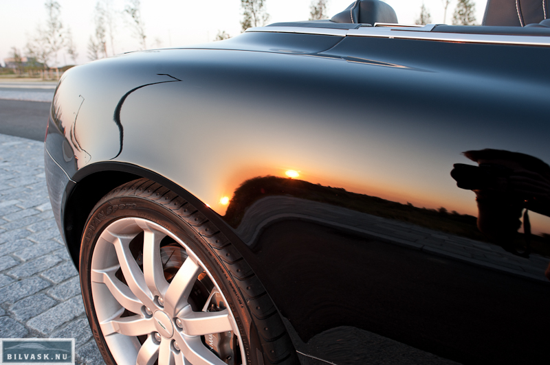 Aston Martin bagskærm efter Karma Car Care polering 